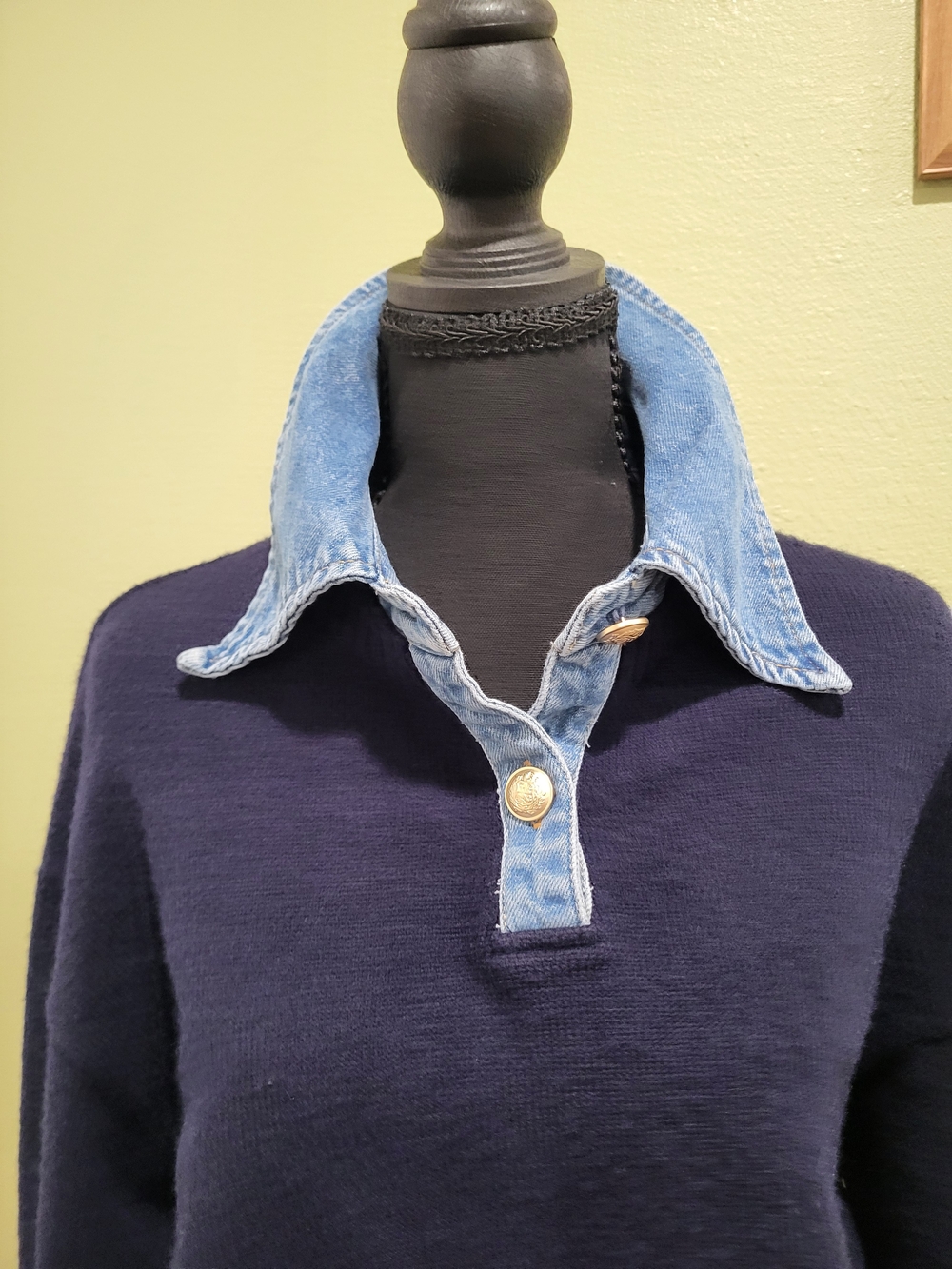 Commense "Courtney" Navy Knit Sweater with Denim Trim. Size Medium. - Picture 7 of 9